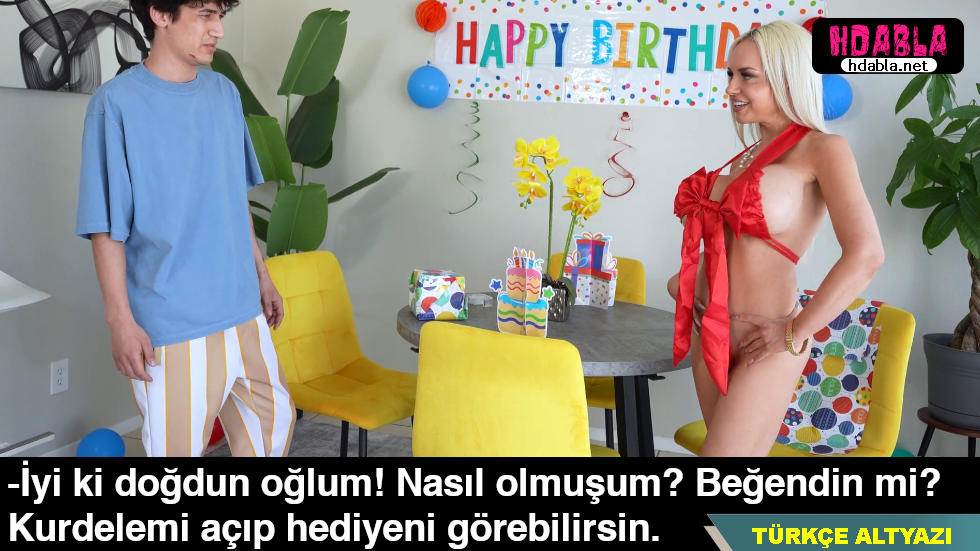 Oğlumun artık milli olması gerekiyordu Doğum gününde verdim